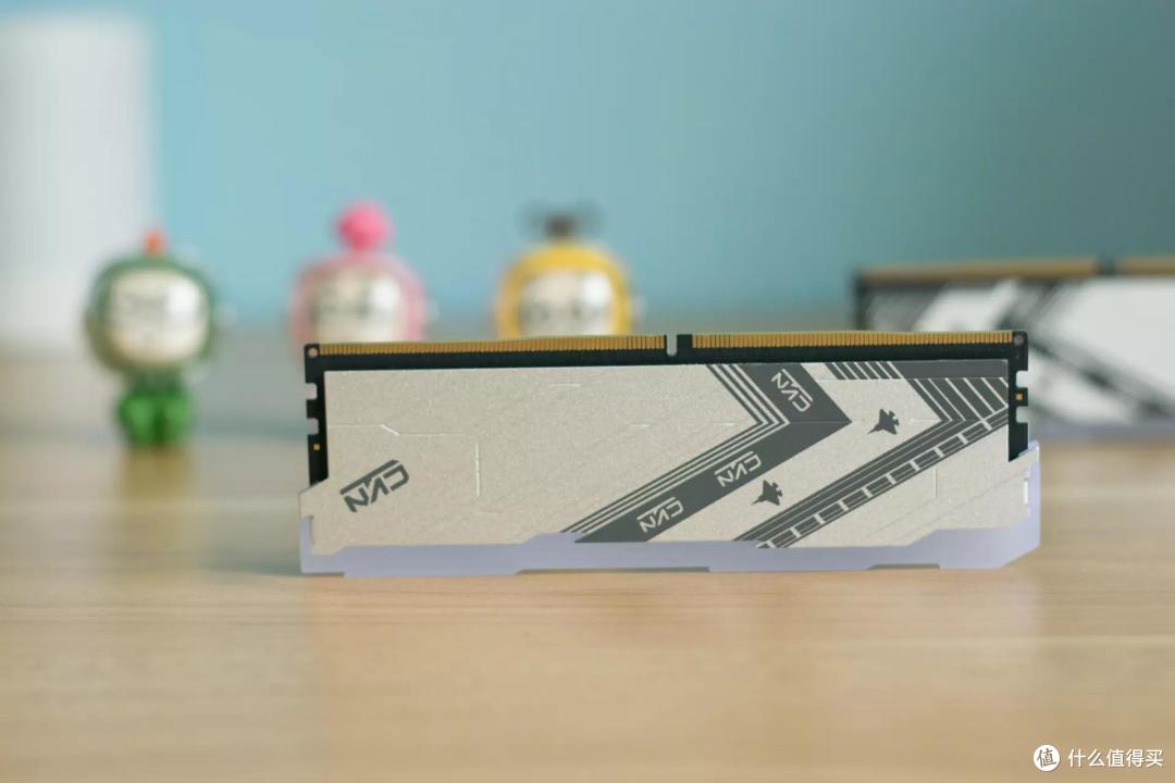 终于降价了,漂亮用得起的DDR5内存灯条,新品七彩虹CVN DDR5实测
