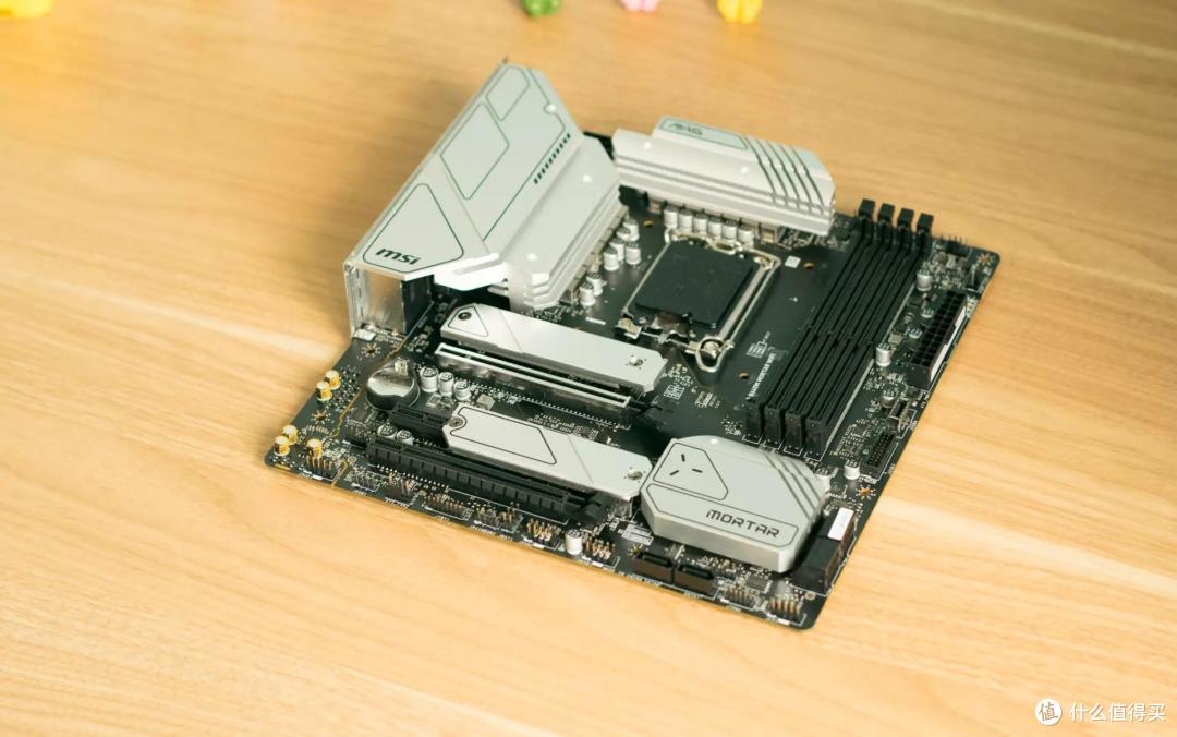 终于降价了,漂亮用得起的DDR5内存灯条,新品七彩虹CVN DDR5实测