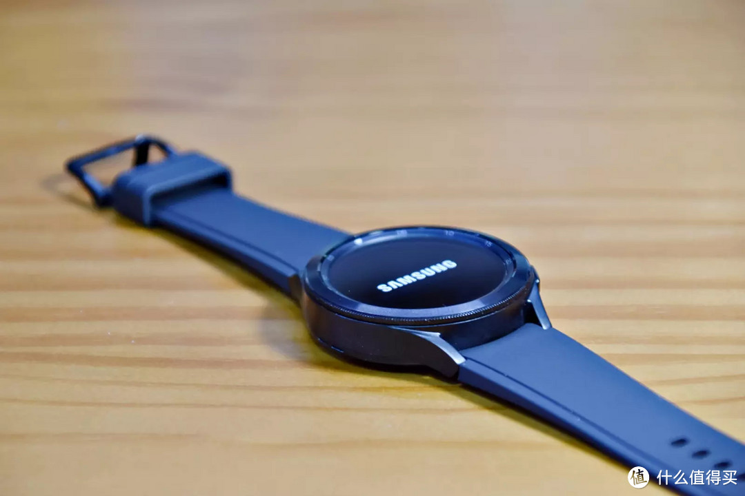 硬件和软件的完美融合，Galaxy Watch4 Classic