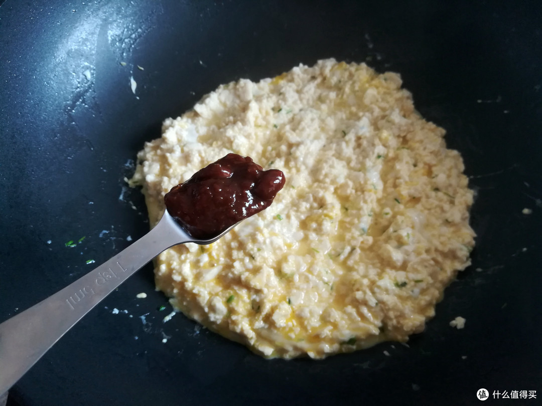 豆腐和它天生一对，多做给孩子吃，简单一炒，比吃肉还香