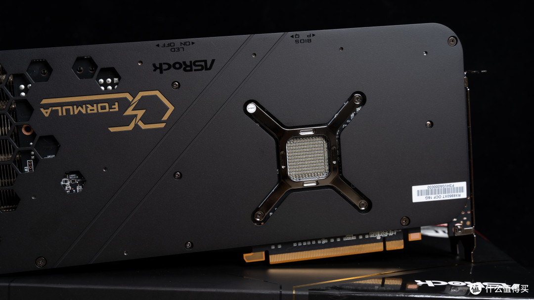 AMD Radeon RX 6950 XT+R7 5800X3D首发评测，最强AMD组合游戏性能如何？