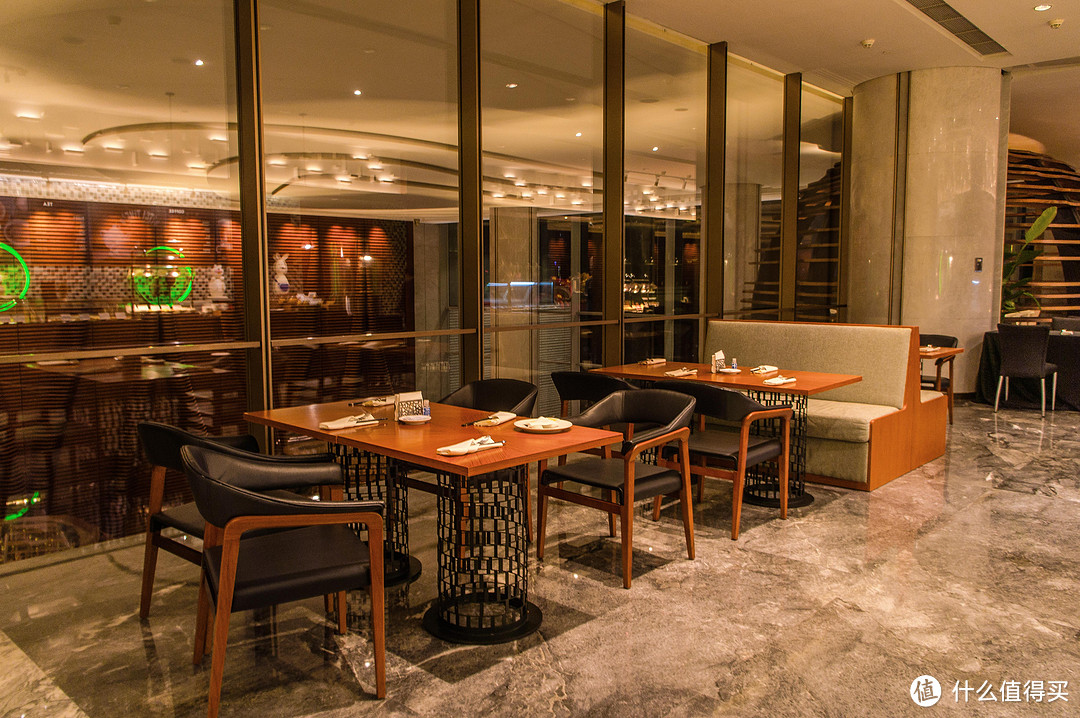 广州五星酒店自助餐的顶流之一？打卡保利洲际月色西餐厅自助餐！