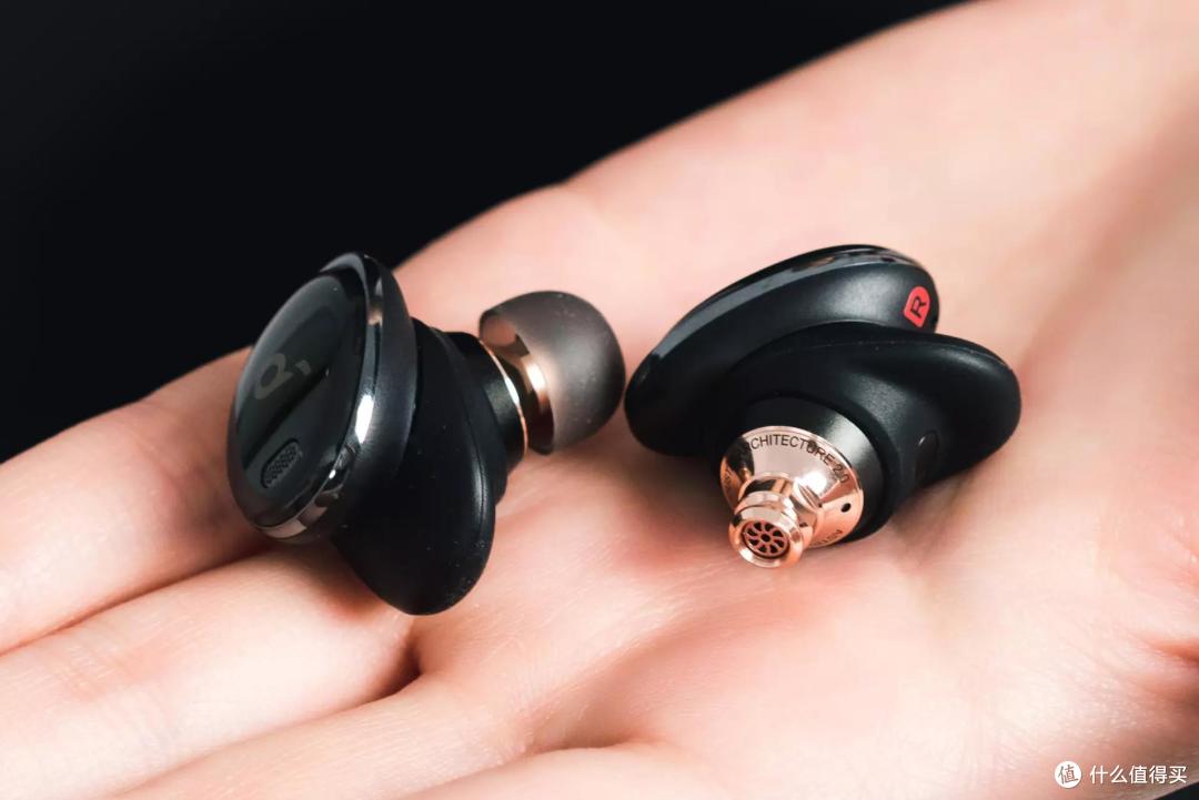 突破无线音质天花板声阔soundcore小金腔liberty3pro蓝牙耳机深度体验