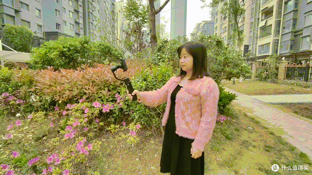 单手操作,一键盗梦空间,三轴更稳定,浩瀚M5手机稳定器体验