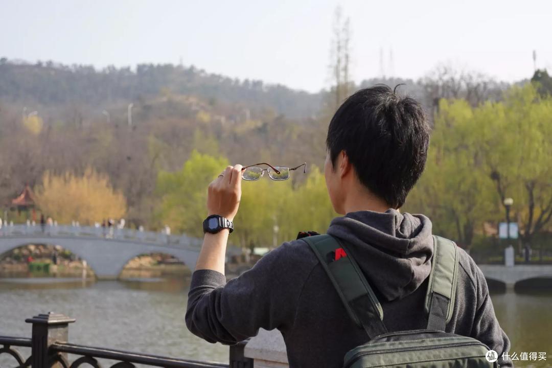 自由环面设计+全面清晰视野,蔡司泽锐系列镜片线下配镜体验分享