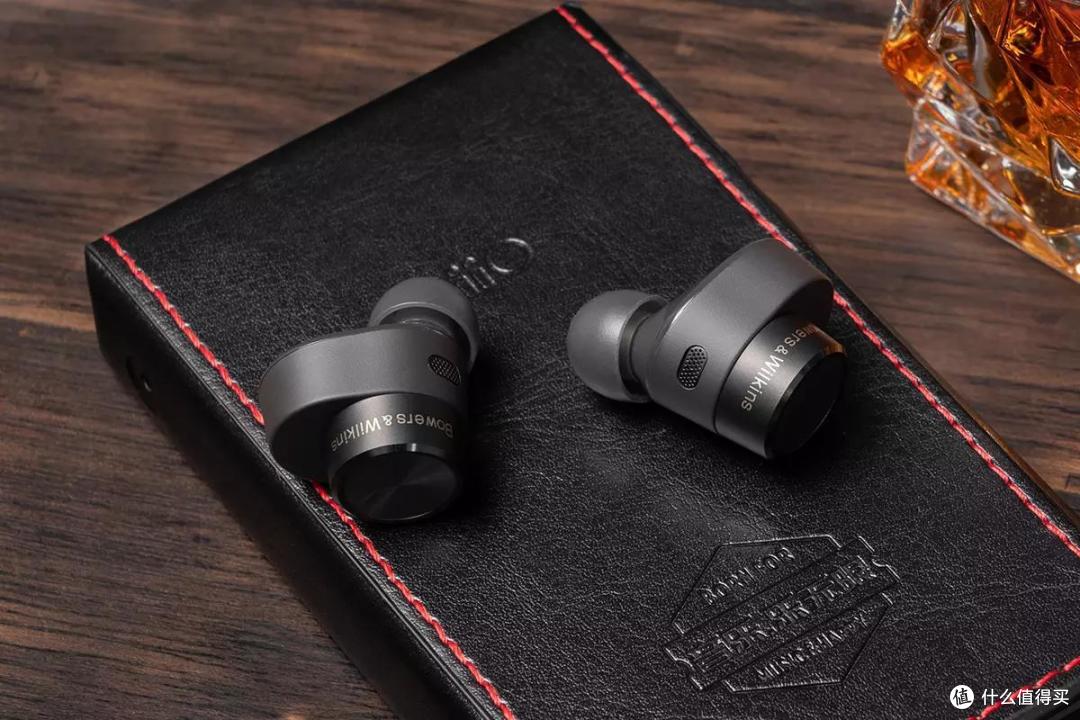 宝华韦健PI5:拒绝暴力降噪,感受世界顶级品牌的平衡艺术