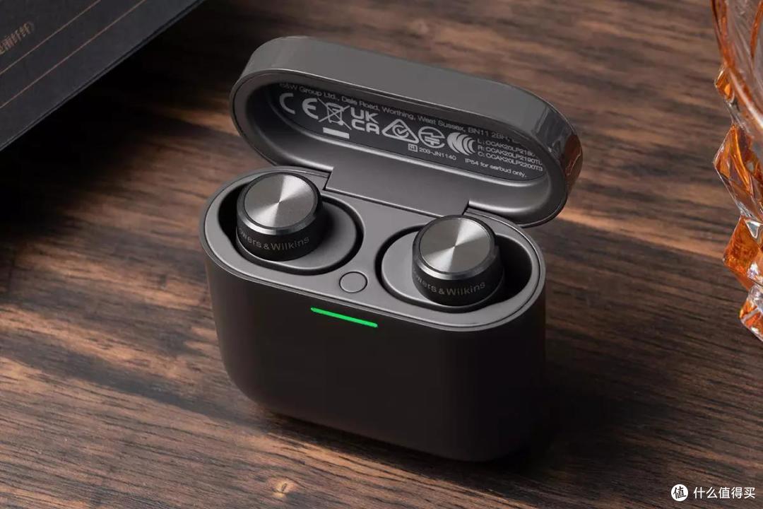 宝华韦健PI5:拒绝暴力降噪,感受世界顶级品牌的平衡艺术