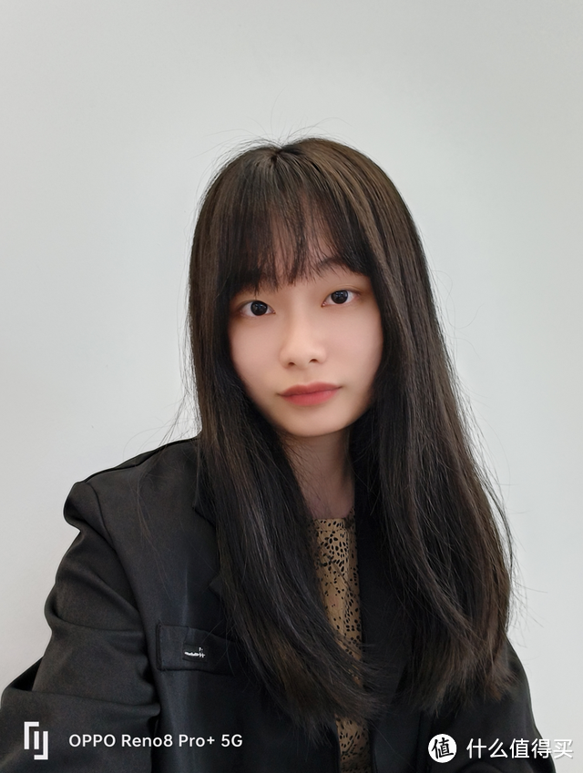 三合一是答案?横跨二十二年的测评,Reno8 Pro+是否为自拍天花板