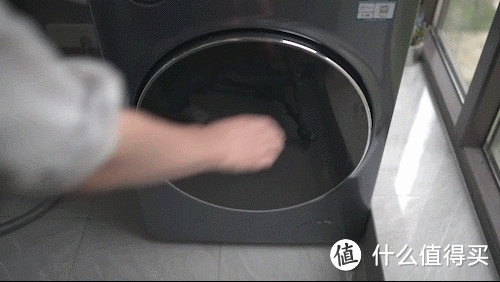 洗烘&分区一体的复式洗衣机实际效果怎么样？TCL 双子舱T300洗烘一体机 对比评测