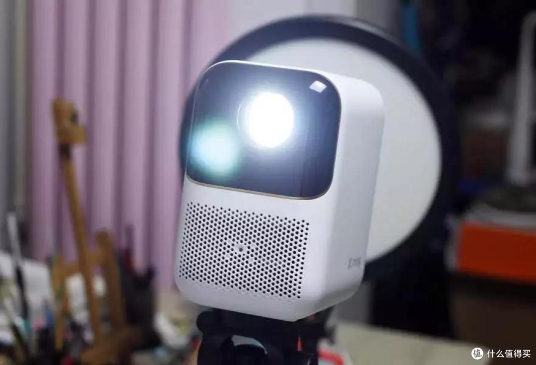 小户型也能用的聪明投影，小明Q1 Pro投影仪测评