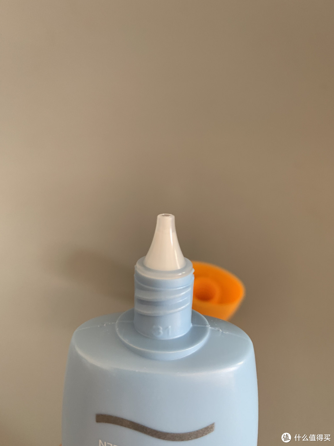 不防晒老得快!随机盲选 8款百元以下防晒,真实使用心得分享