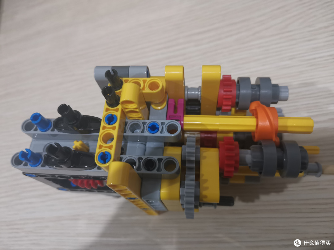 LEGO 42114 机械组系列 沃尔沃铰接式拖车 评测