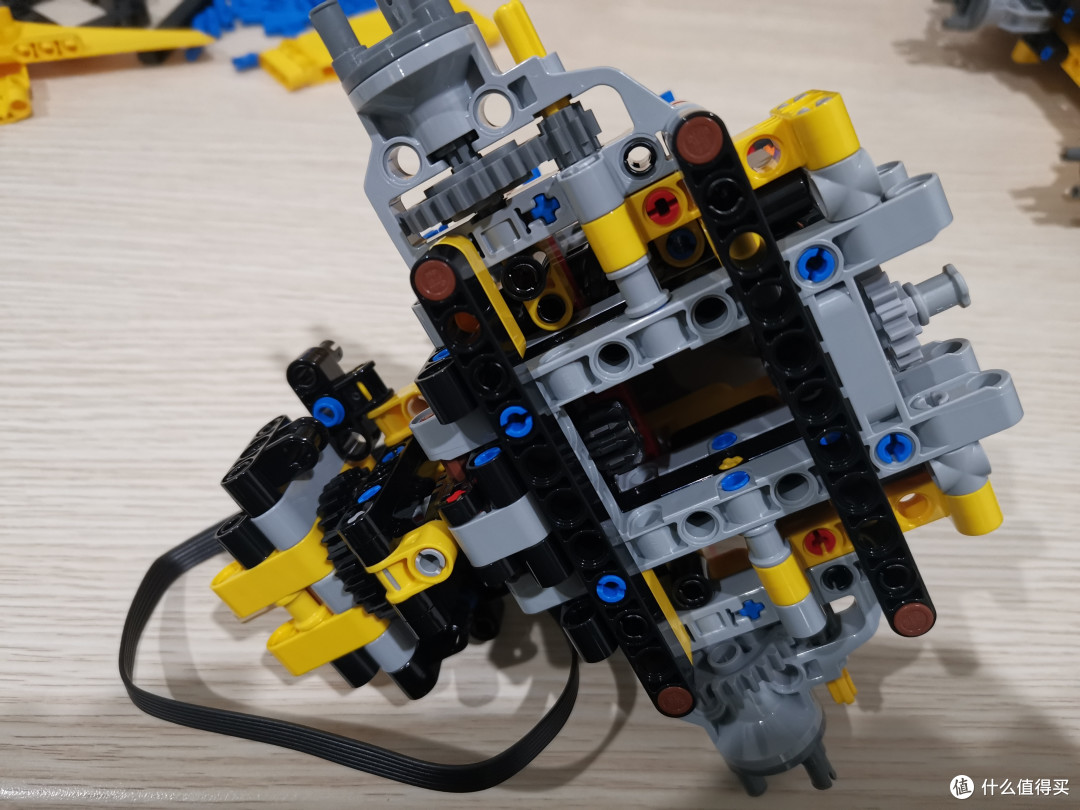 LEGO 42114 机械组系列 沃尔沃铰接式拖车 评测