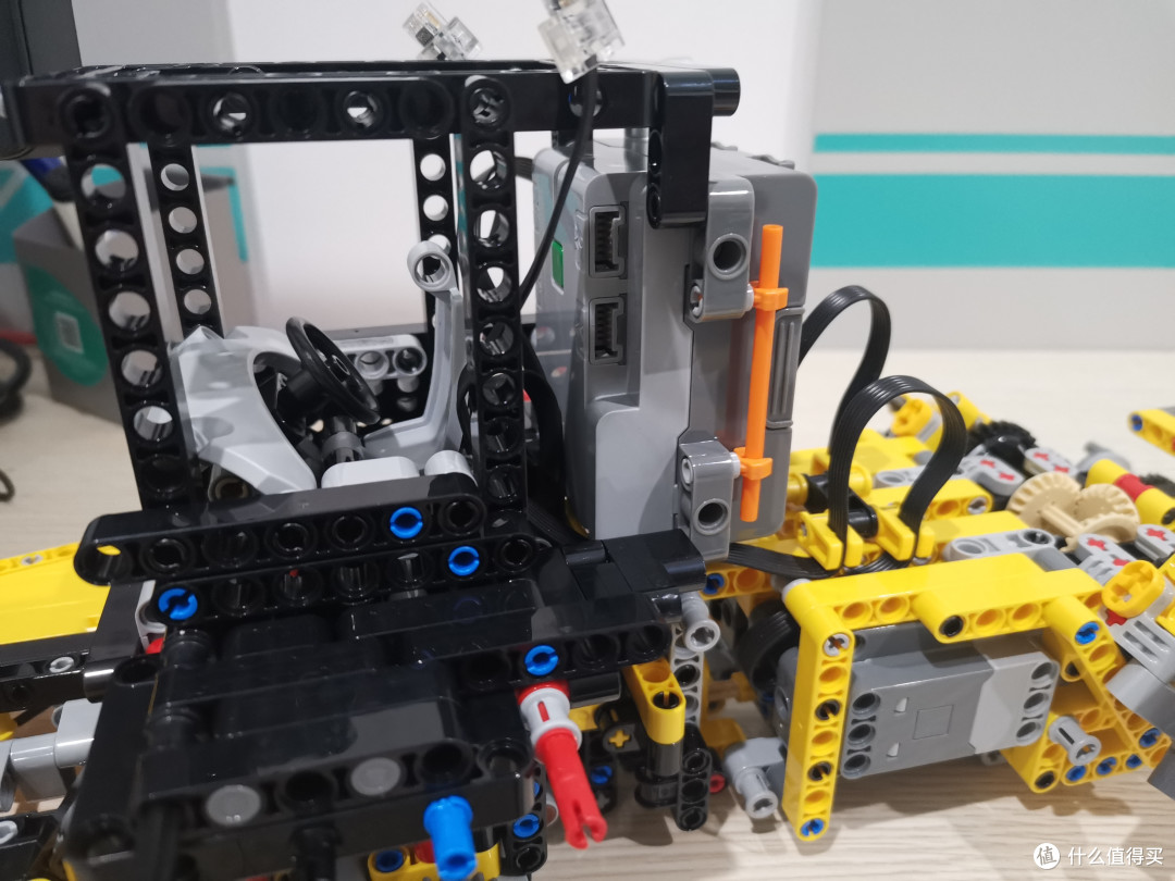 LEGO 42114 机械组系列 沃尔沃铰接式拖车 评测