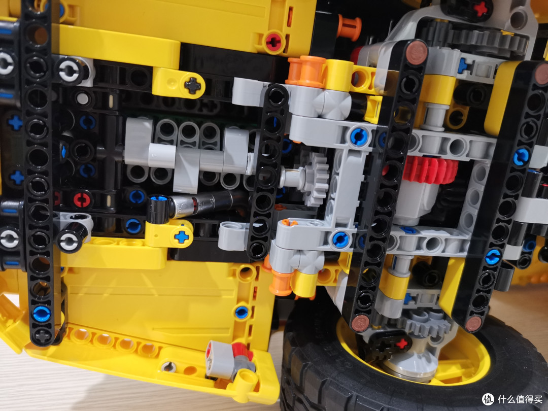 LEGO 42114 机械组系列 沃尔沃铰接式拖车 评测