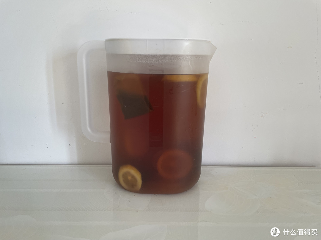 小白食谱：家庭版柠檬红茶的做法，别再只喝开水了 