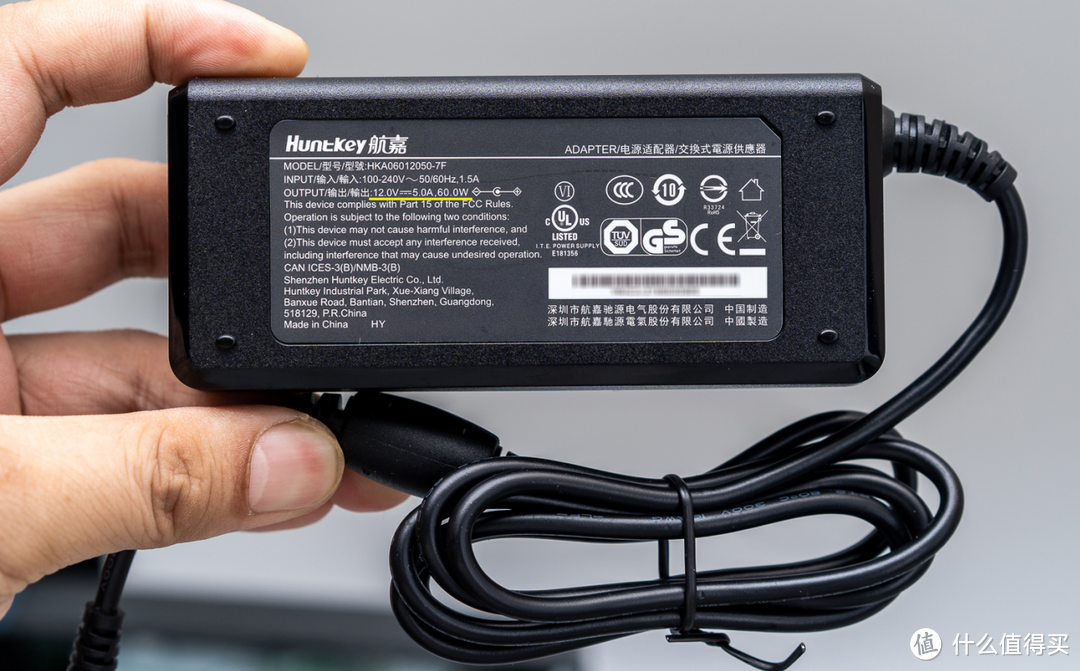 威联通TS-216 家庭流最佳玩法：手把手教您安装QB下载器，打造低功耗影音NAS！