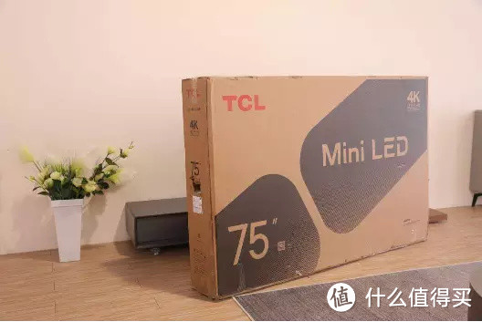 别人卷价格，TCL做卷王！画质卷王、堪称王炸产品的TCL Q10G，4499起即可获得Mini LED电视