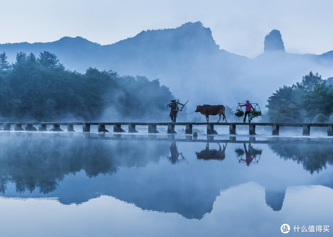 背起相机旅行/图虫创意