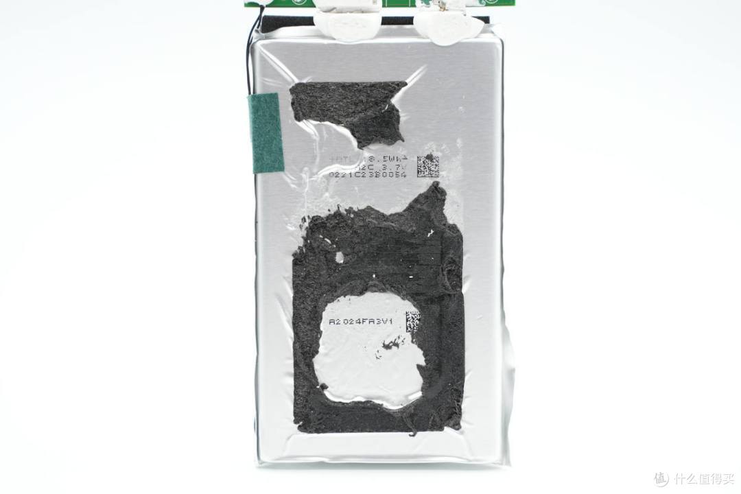 拆解报告:OPPO 33W 1A1C超级闪充移动电源PBSV03