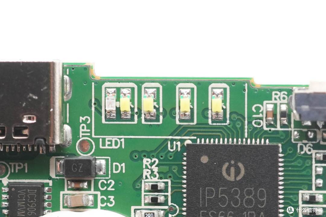 拆解报告:OPPO 33W 1A1C超级闪充移动电源PBSV03