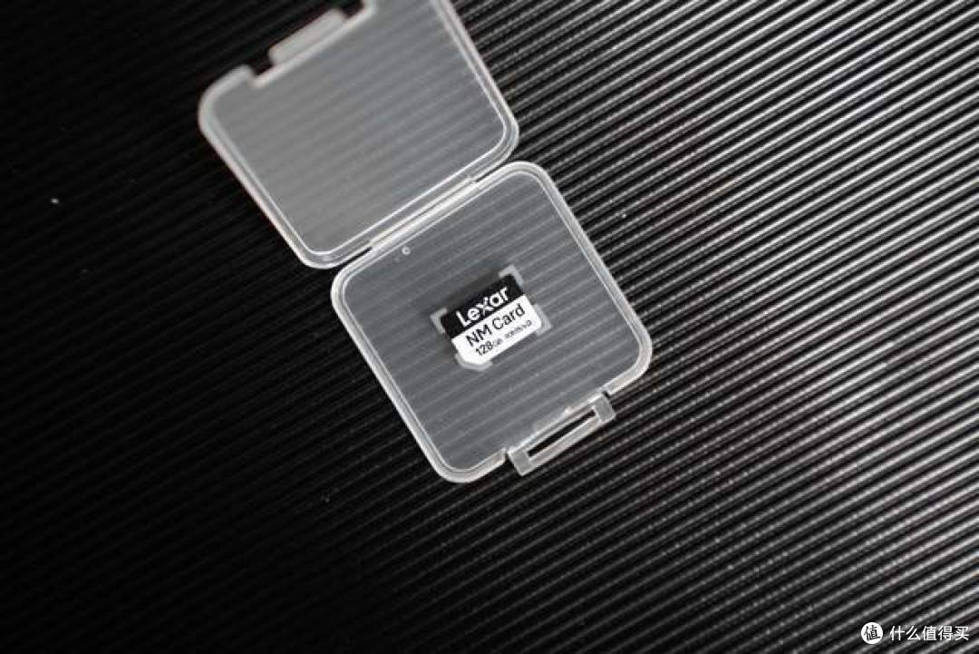 有了这张雷克沙nCARD存储卡,我的华为Mate20Pro还能用三年