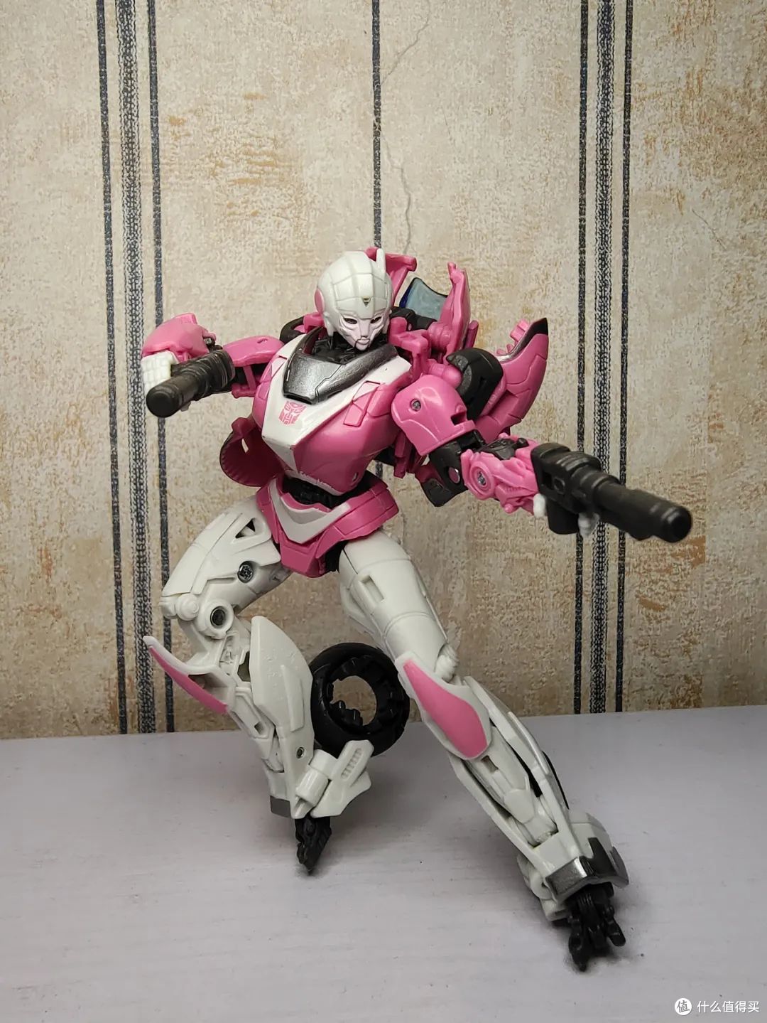 变形金刚玩具篇四百五十六关灯都一样ss85加强级阿尔茜开箱测评