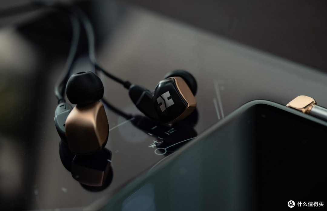 延续顶流旗舰,动圈耳塞的音质天花板,HIFIMAN RE2000pro初体验