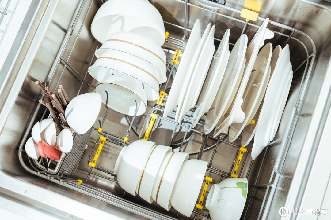2022年厨房绝不能缺少的实用厨电分享：洗碗机选购攻略，如何买到好用洗碗机
