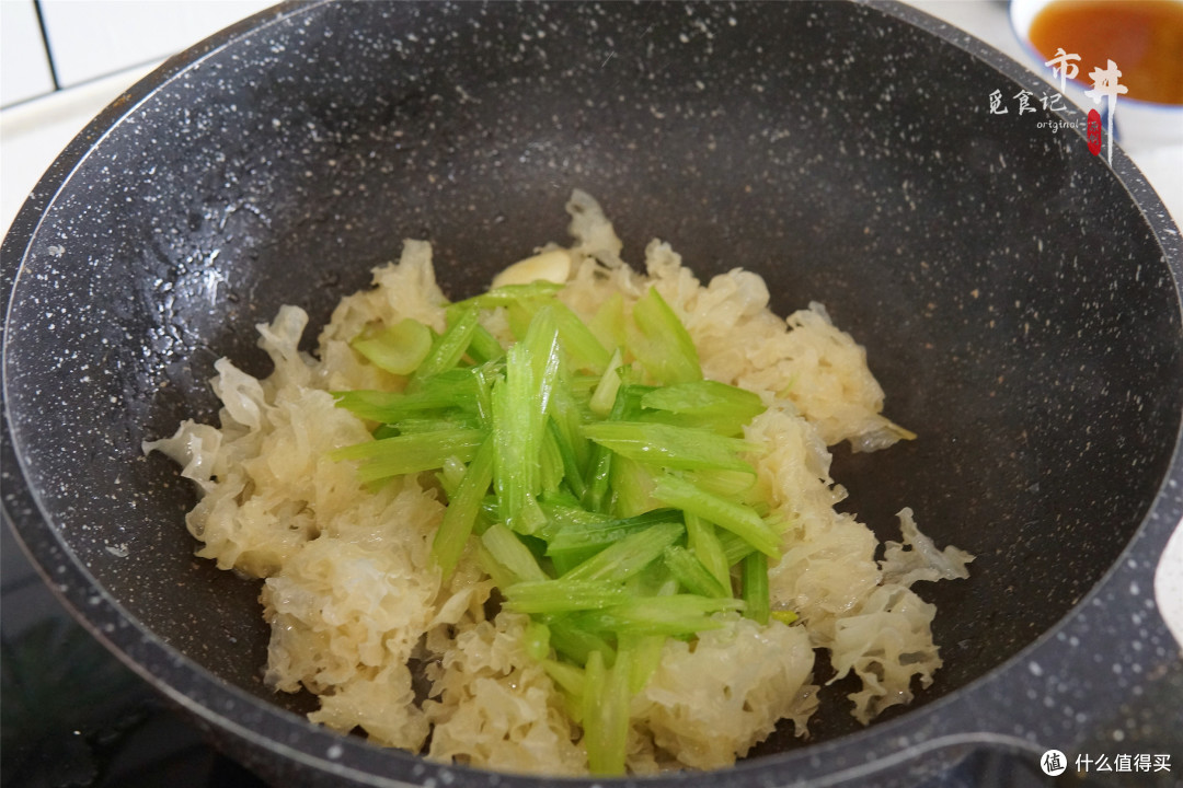 过端午节,试试这6道“黄金素菜”,都是应季的好菜,鲜美可口