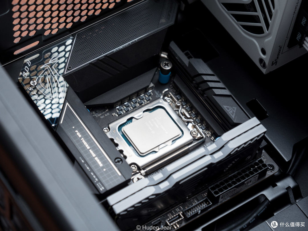 PC整备计划!ASUS Rog Strix Z690-I+12900K换装ITX