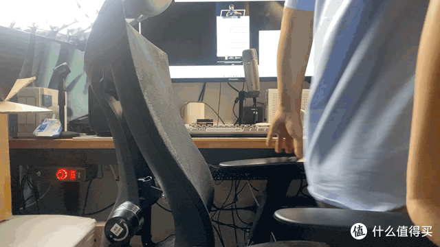 为什么需要人体工学椅?人体工学椅选购指南兼西昊V1人体工学椅上手体验