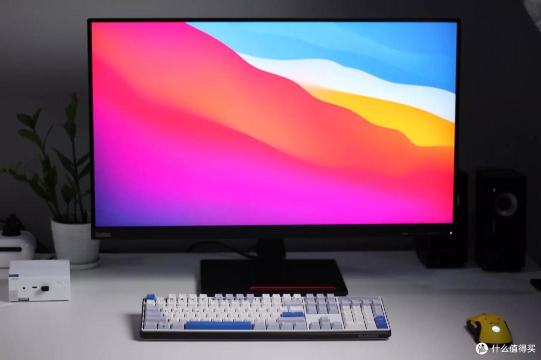靠谱的商务大屏4K显示器 - ThinkVision P32p