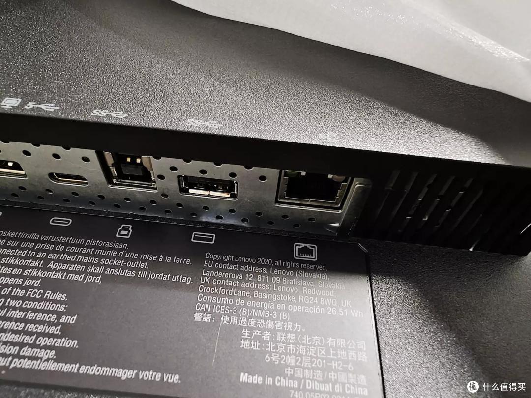 靠谱的商务大屏4K显示器 - ThinkVision P32p