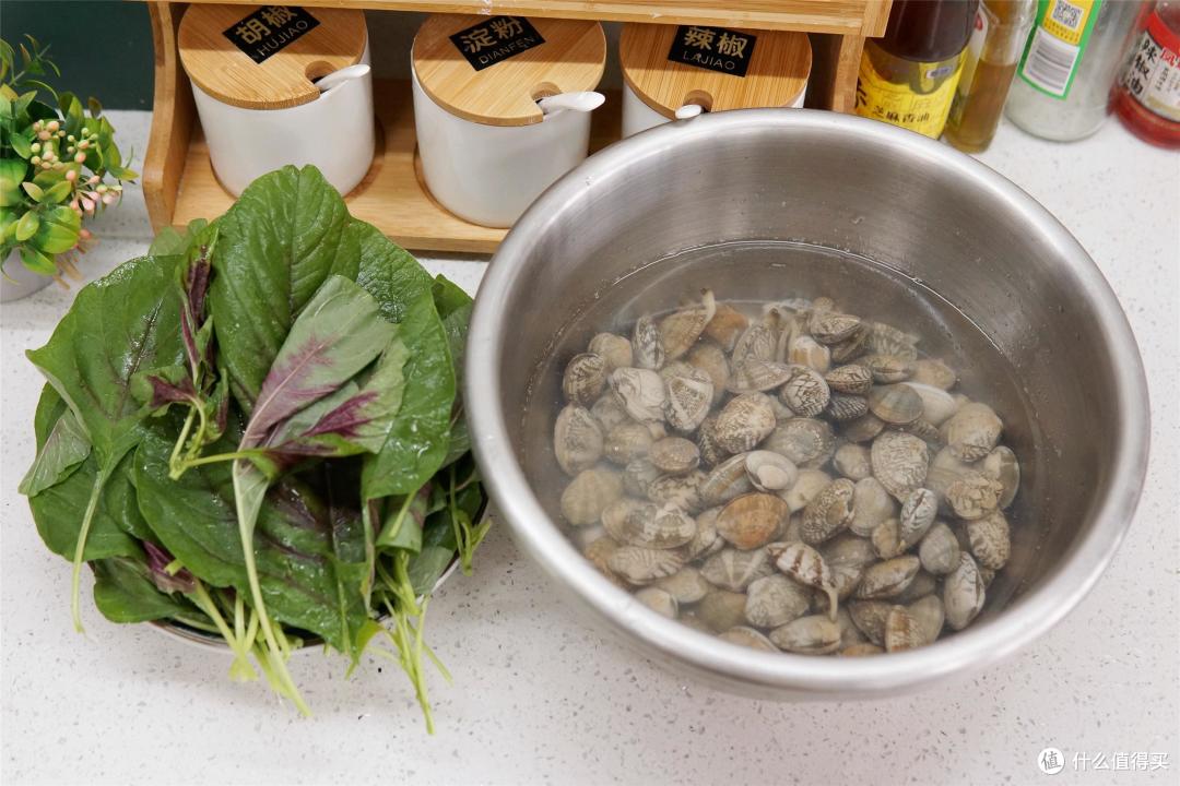 建议中老年人:夏天少吃米面和猪肉,多吃5样,元气满满一整夏