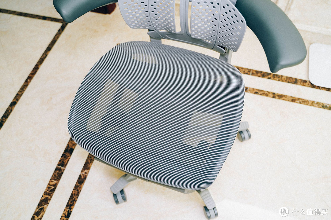 可以拉伸脊柱的人体工学椅——摩伽Verte Pro脊柱椅2.0体验