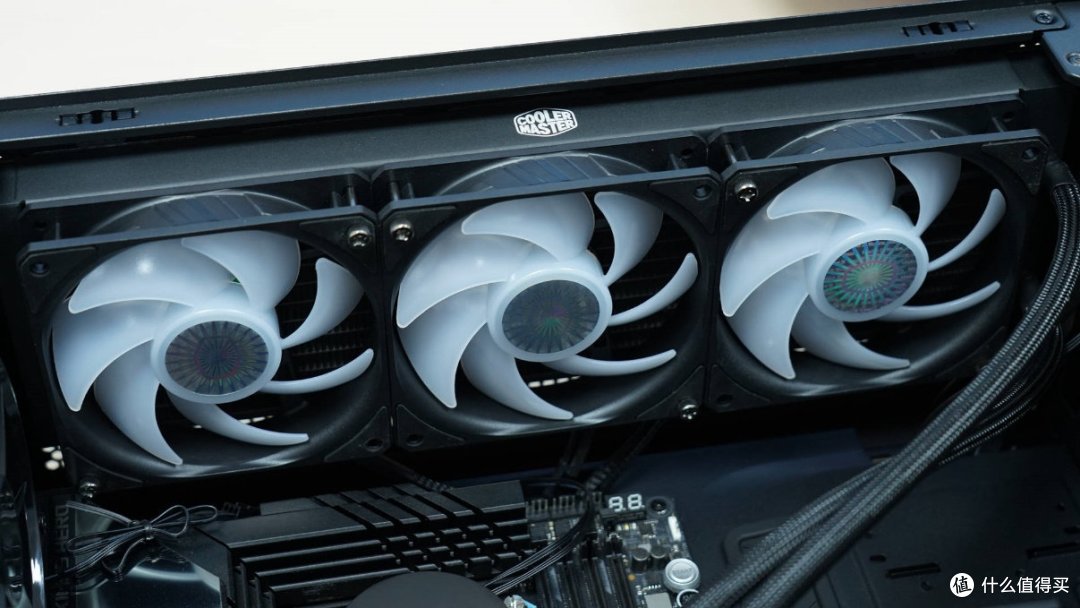 尝鲜DDR5 618游戏装机12700K+3070Ti+酷冷360水冷主机