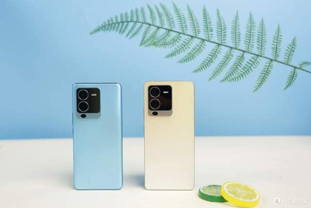 vivo S15 Pro体验:E5屏+天玑8100性能三件套,线下机也开始卷了?