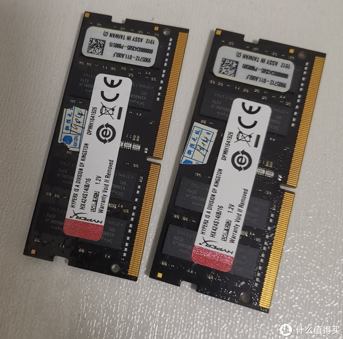 金士顿fury骇客神条 3200mhz 8gx2套条kf432s201bk2/16颗粒:镁光d9vpp