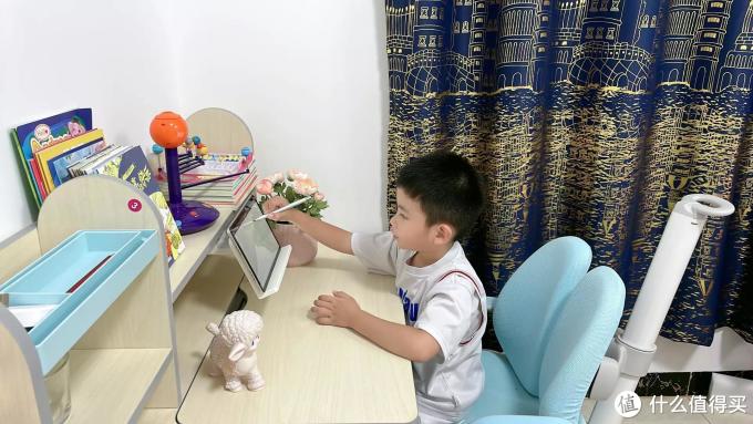 在玩乐中学习,小朋友的最爱,OPPO pad air平板电脑