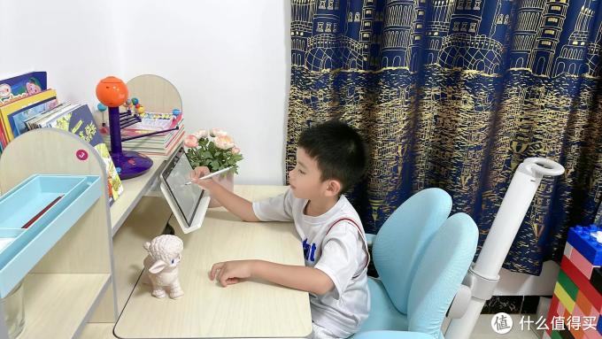 在玩乐中学习,小朋友的最爱,OPPO pad air平板电脑