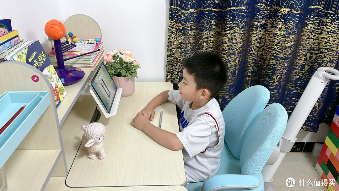 在玩乐中学习，小朋友的最爱，OPPO pad air平板电脑 