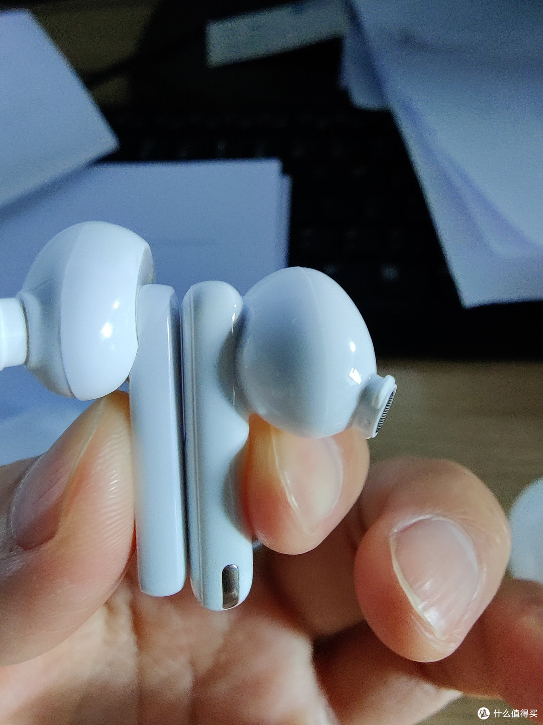 评一评半价抢的oppoencofree2i蓝牙降噪耳机对比同价位的前辈oppow51