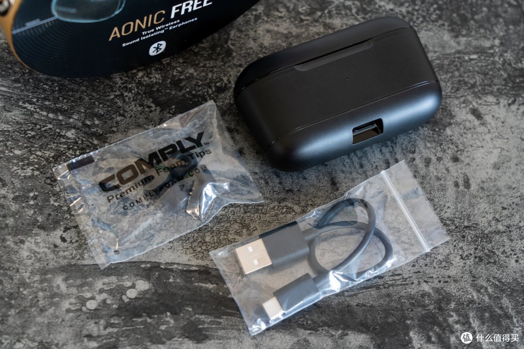 真无线耳机与HiFi音质该如何融合?舒尔AONIC FREE给出了答案
