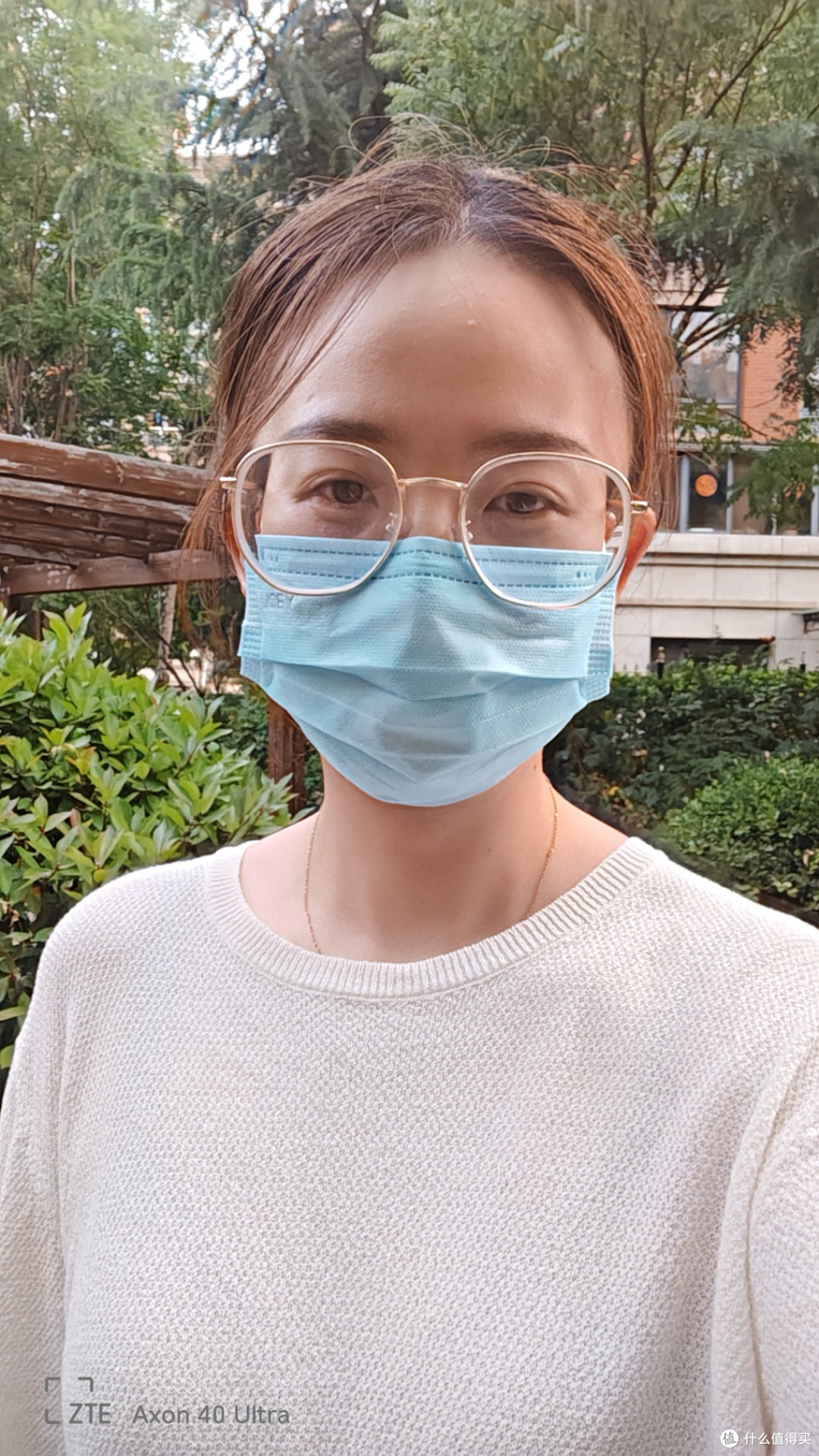 残缺的屏幕我不要!!真完美屏中兴Axon 40 Ultra手机体验