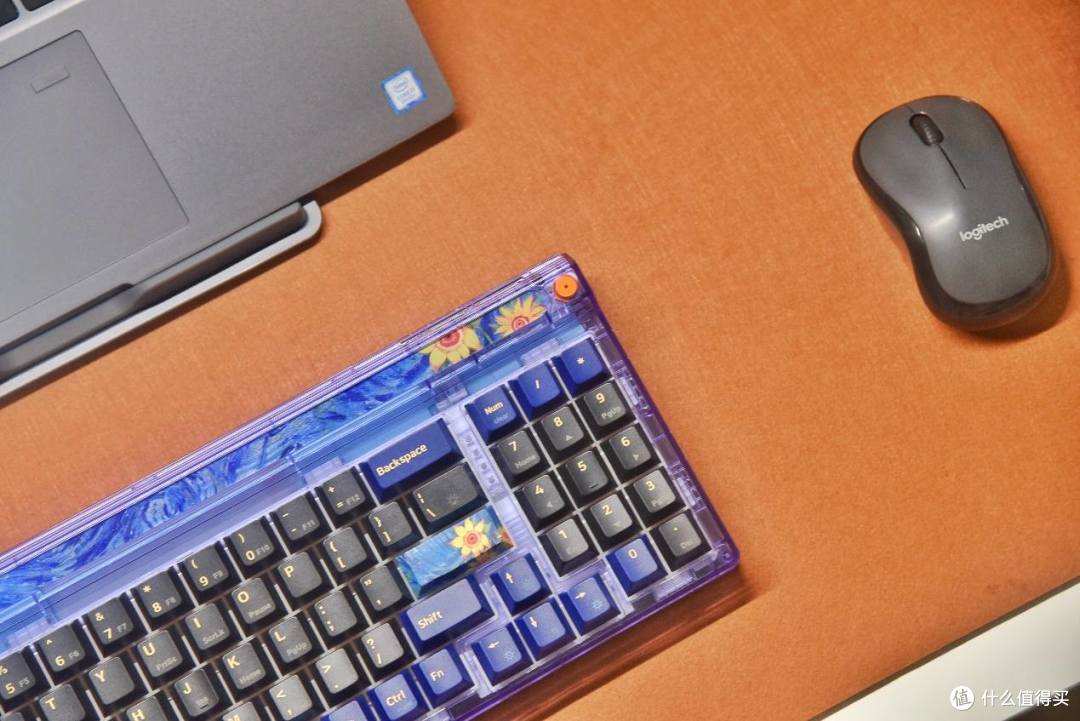 第一次玩带PRG灯的机械键盘，白轴、梵高星空定制，买对了么？