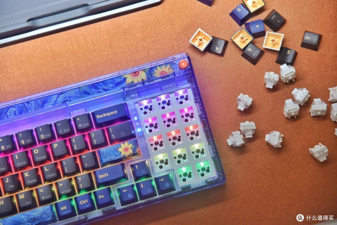第一次玩带PRG灯的机械键盘，白轴、梵高星空定制，买对了么？