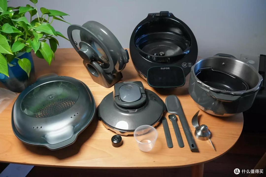 主厨机算半个智商税吧,用过苏泊尔小C的我有点依赖了