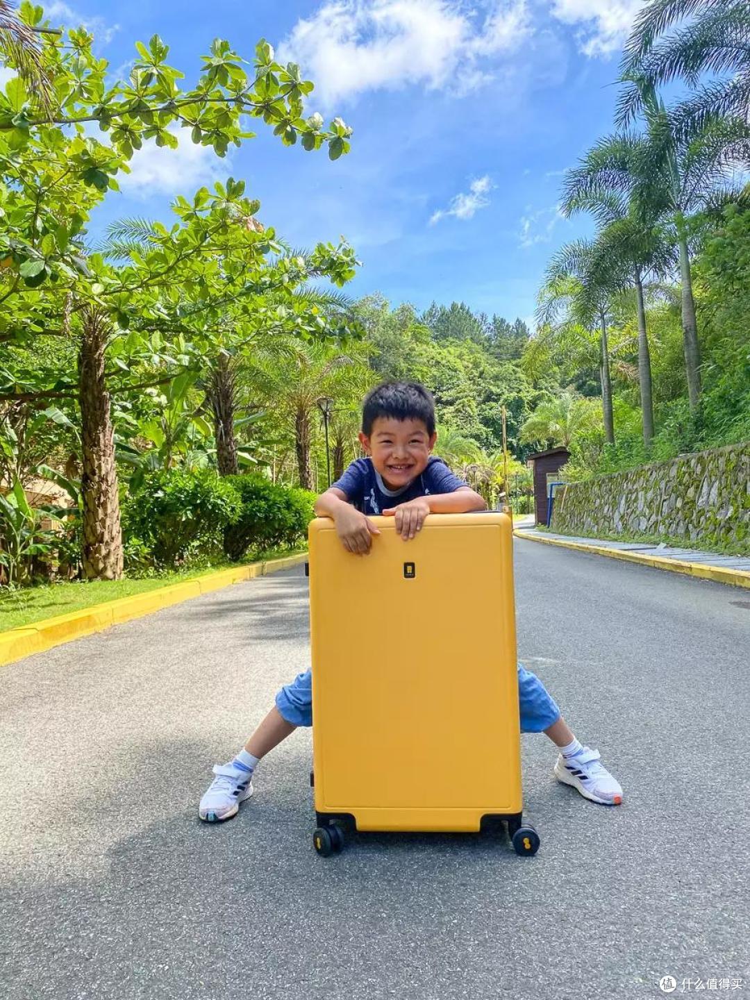 耐用又能装，地平线8号大旅行家24寸旅行箱旅行使用体验
