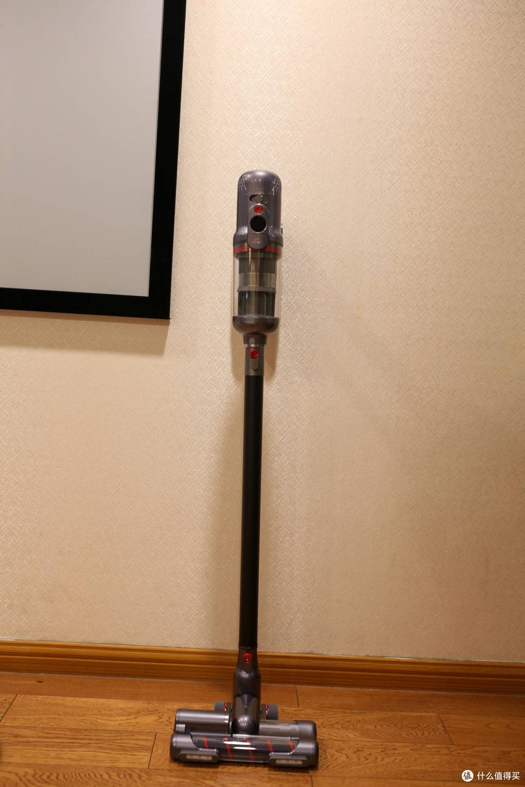 更专业的吸尘器品牌,小狗T12PLus Rinse擦地吸尘器使用测评